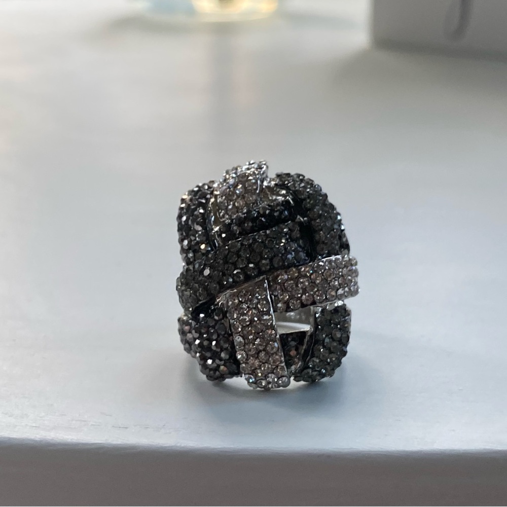 Black & White Rhinestone Ring - Picture 2 of 14